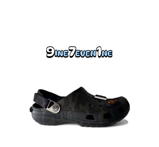 CROCS CLASSIC CLOG A BATHING APE ABC CAMO BLACK