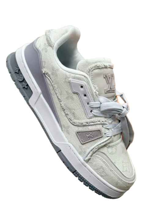 Louis Vuitton Maxi Sneaker Off white