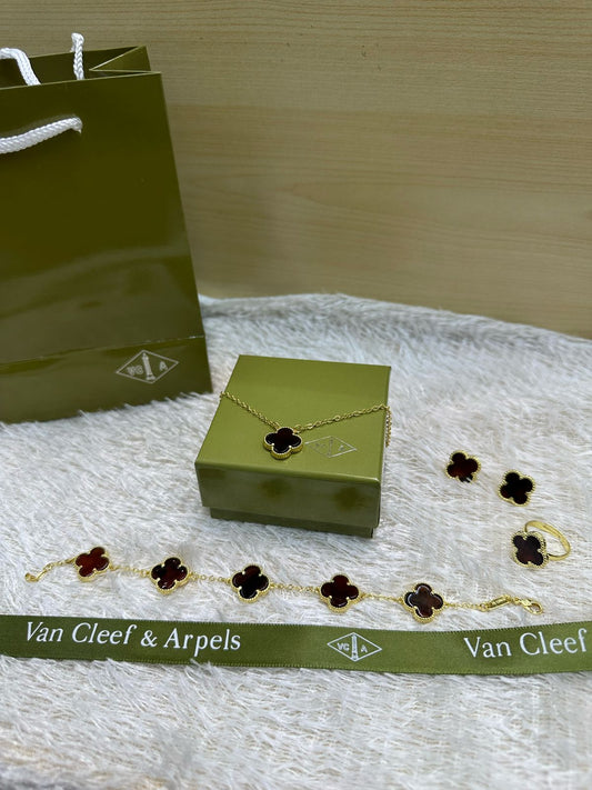 Van cleef & Arpels Set Gold | Necklace | Bracelet | Ring (free size)  | Earing