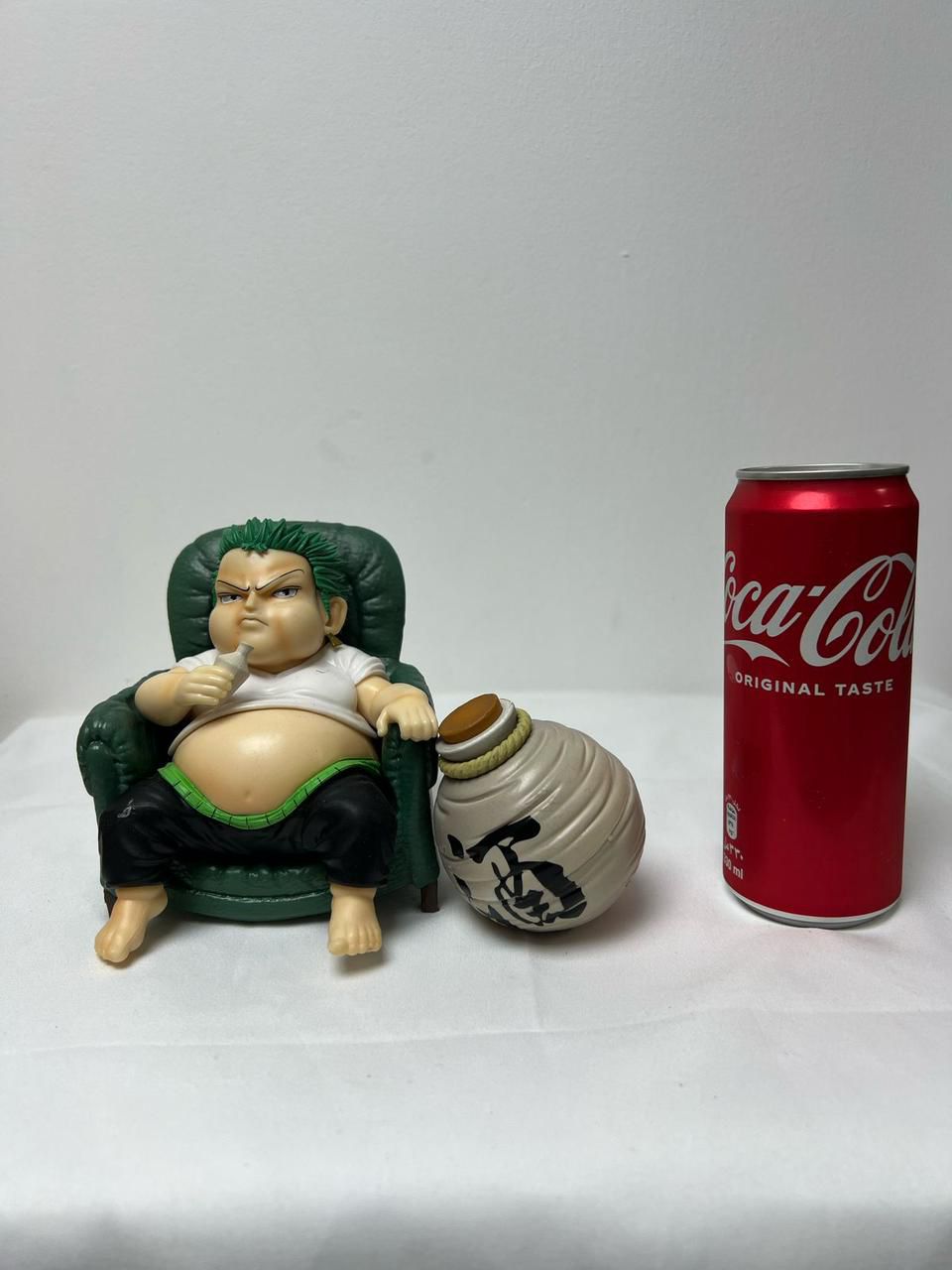 Roronoa Zoro Fat Sofa Drink Action Figure