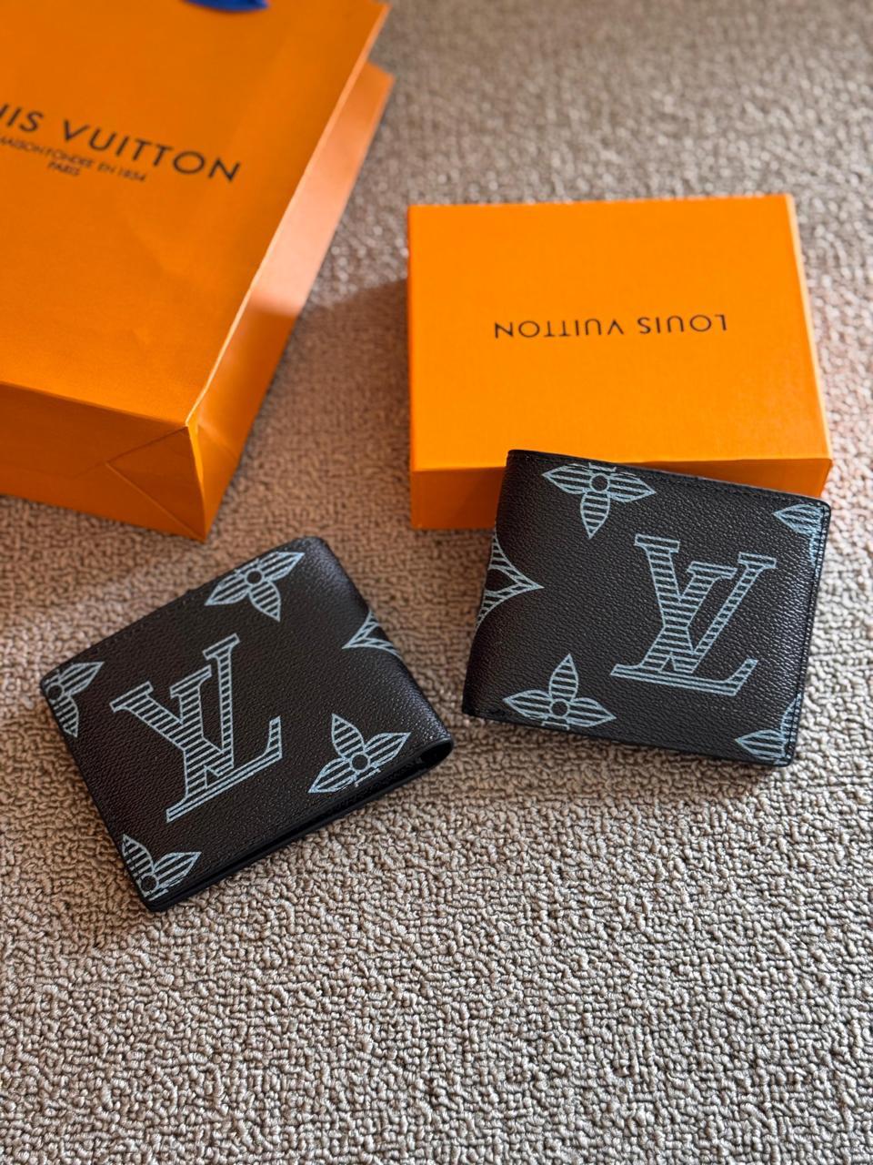 Louis Vuitton Wallet - 9ine7even1ne