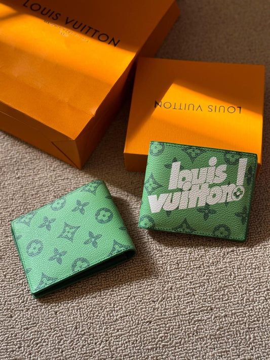 Louis Vuitton Wallet - 9ine7even1ne